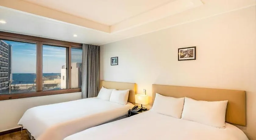 Check Inn Hotel Jeju 3*,