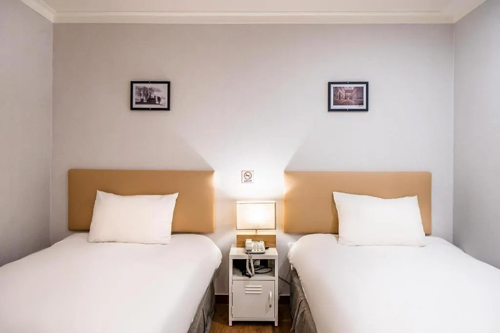 Check Inn Hotel Jeju