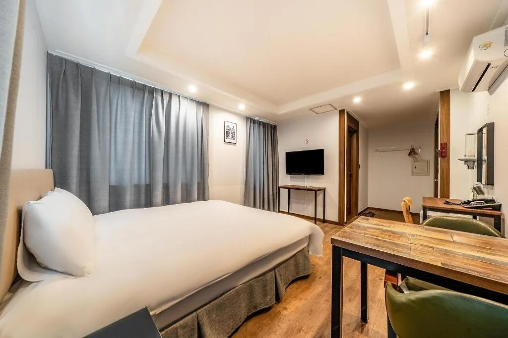 Check Inn Hotel Jeju