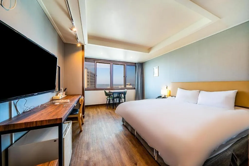 Check Inn Hotel Jeju