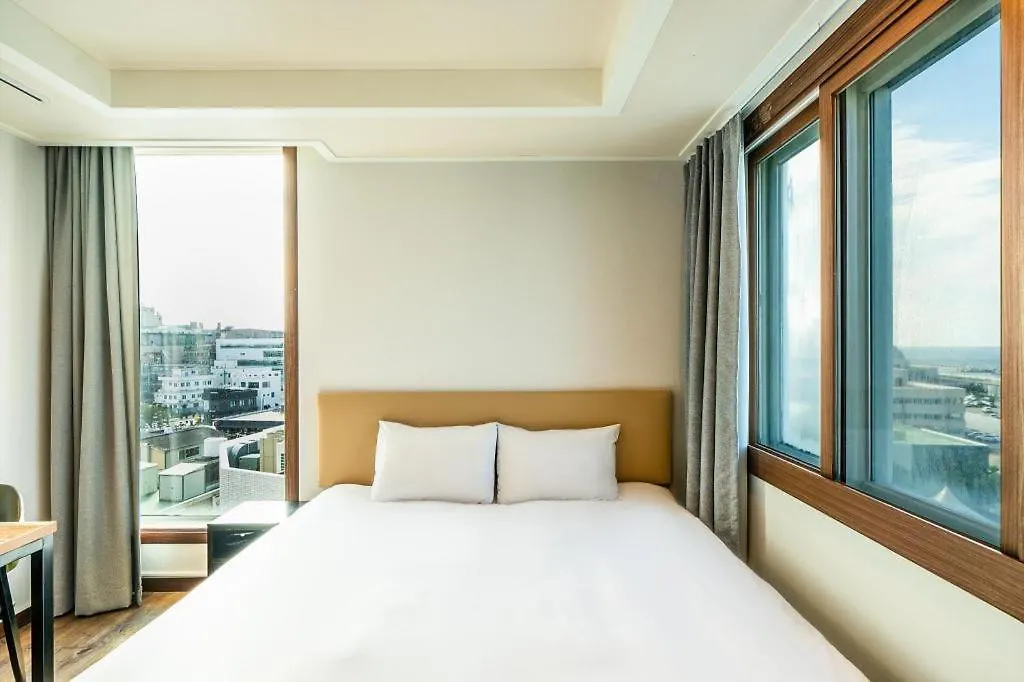 Check Inn Hotel Jeju