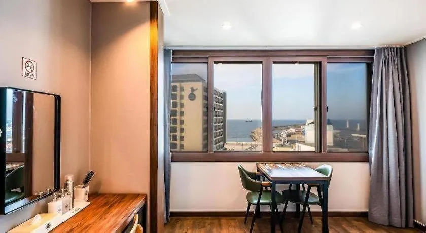 Check Inn Jeju Hotel