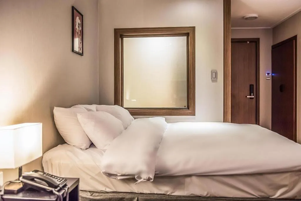Check Inn Jeju Hotel 3*,  Südkorea