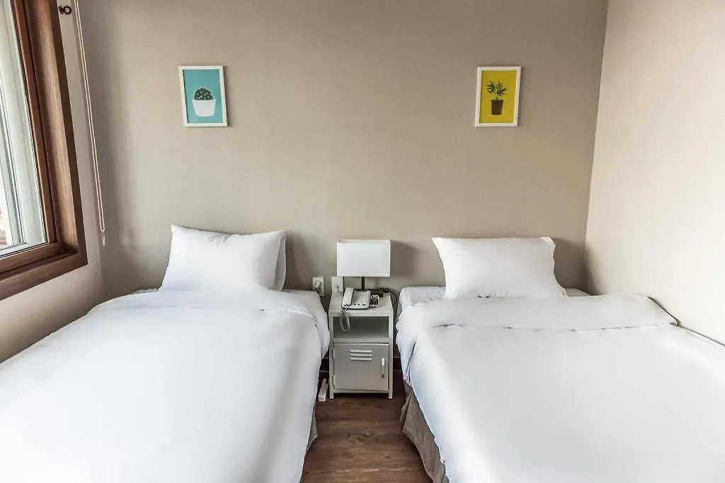 Check Inn Hotel Jeju