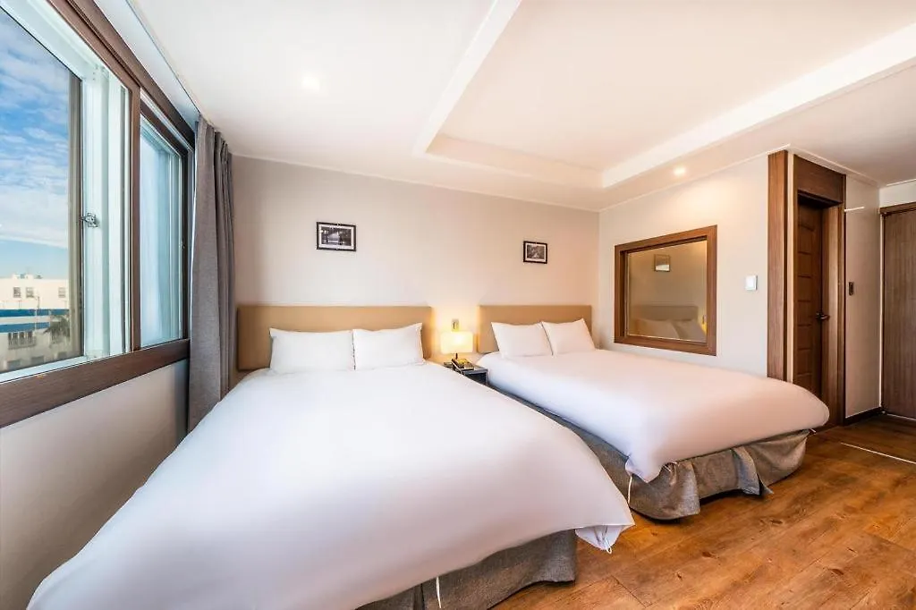 Check Inn Hotel Jeju