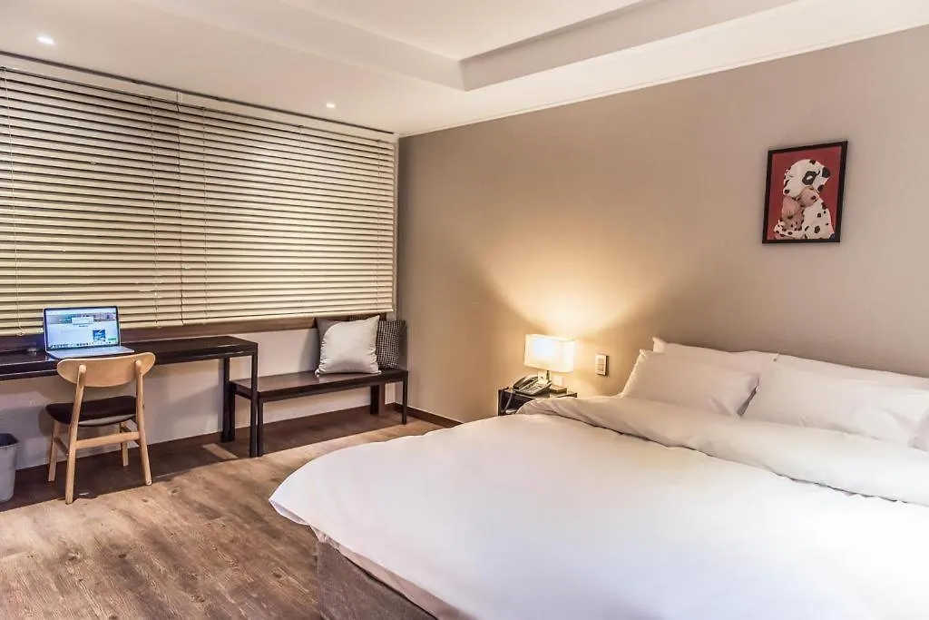 Check Inn Hotel Jeju